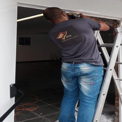 Instalação de Porta Corta Fogo no Paraventi, Guarulhos