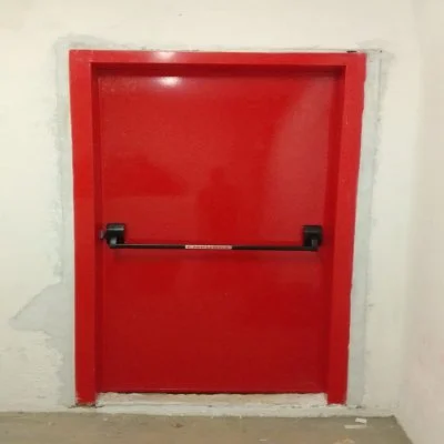 Porta de Incêndio em Invernada, Guarulhos